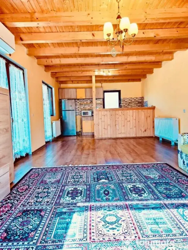 CASA DE VACANTA//ZONA BREAZA//OCINA DE JOS