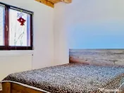 CASA DE VACANTA//ZONA BREAZA//OCINA DE JOS 