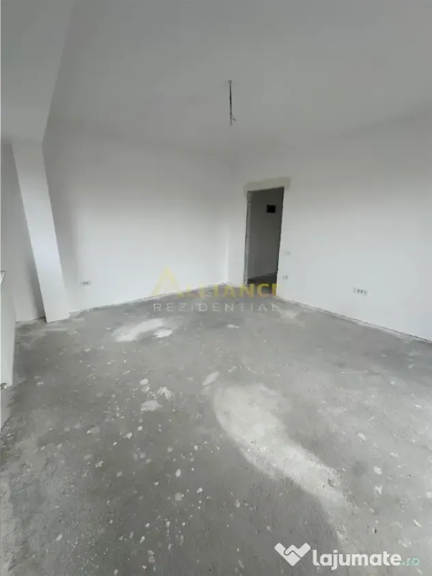 STB IN FATA ANSAMBLULUI - 2 CAMERE - 87.920€ TVA INCLUS