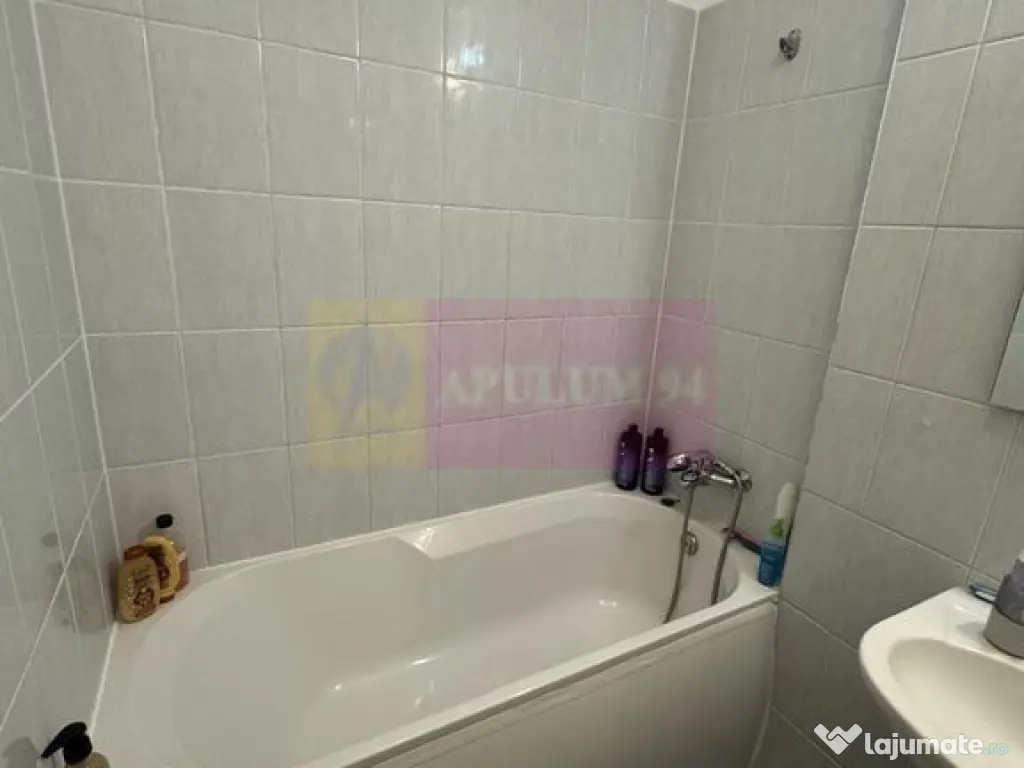 Garsonieră cu balcon Complexul Rasarit de Soare, Titan