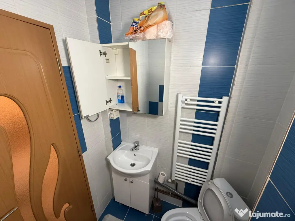 Apartament de inchiriat