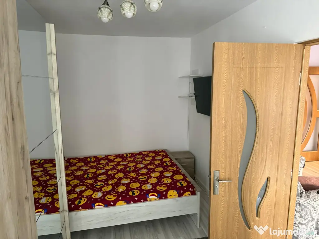 Apartament de inchiriat
