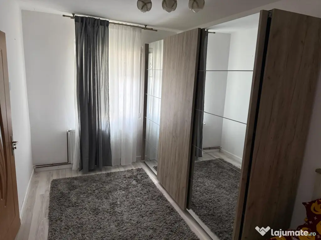 Apartament de inchiriat