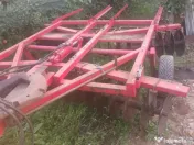 Vând semanatoare porumb unisem sicam 