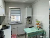 Apartament 3 camere - Etaj 2/4 - Cartier Brazda lui Novac, z 