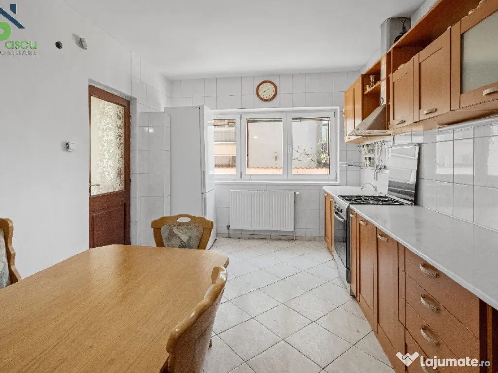 Vila Brancoveanu, Alunisului, S+P+1+M, 311 mpu, teren 200 mp, garaj