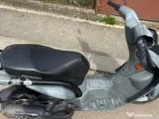 Vând scuter Peugeot 