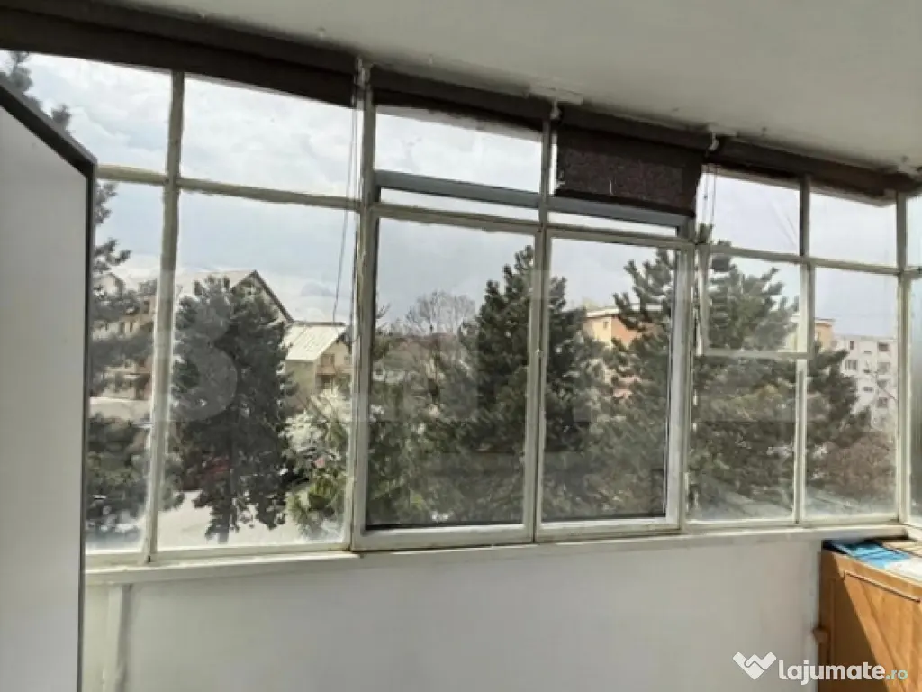 Apartament 3 camere , 52 mp , zona : Zorilor - Observator