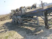 Sasiu cu 3 axe bpw de la o semiremorca izoterma 