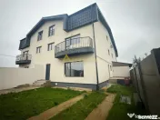 Casa tip quadruplex - 6 camere 3 bai - teren 250mp 