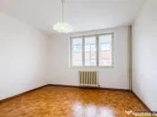 Apartament 2 camere, etaj 2, zona linistita, Simeria, Sfantu 