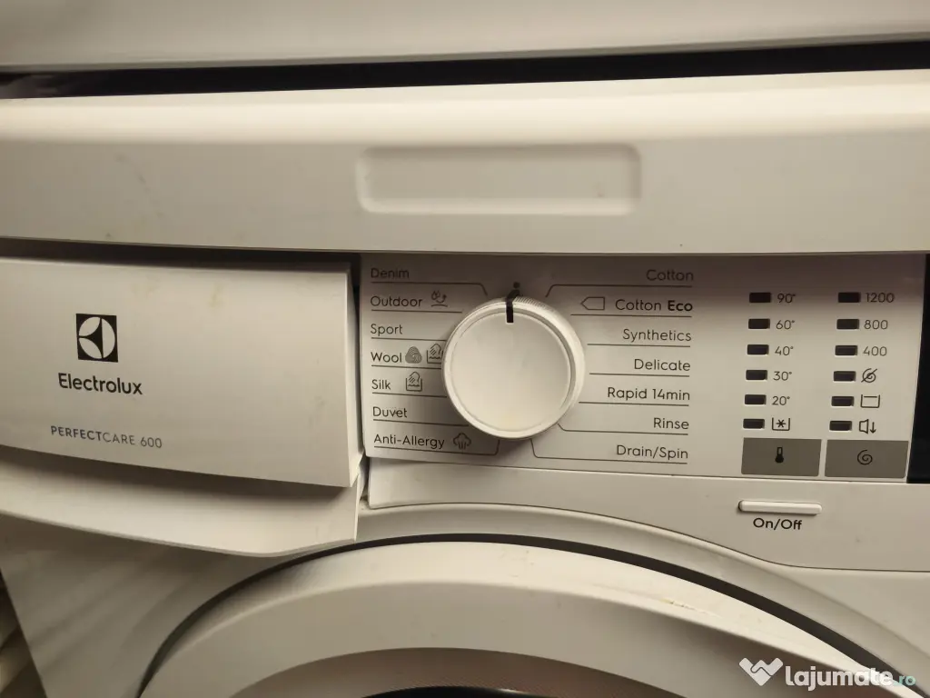 Mașina de spălat rufe Electrolux