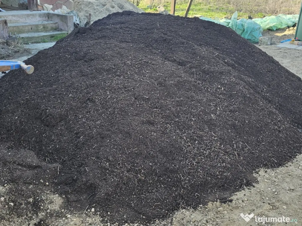 Compost / Pământ vegetal