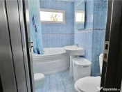 Apartament cu 3 camere si parcare zona Gemenii de inchiriat 