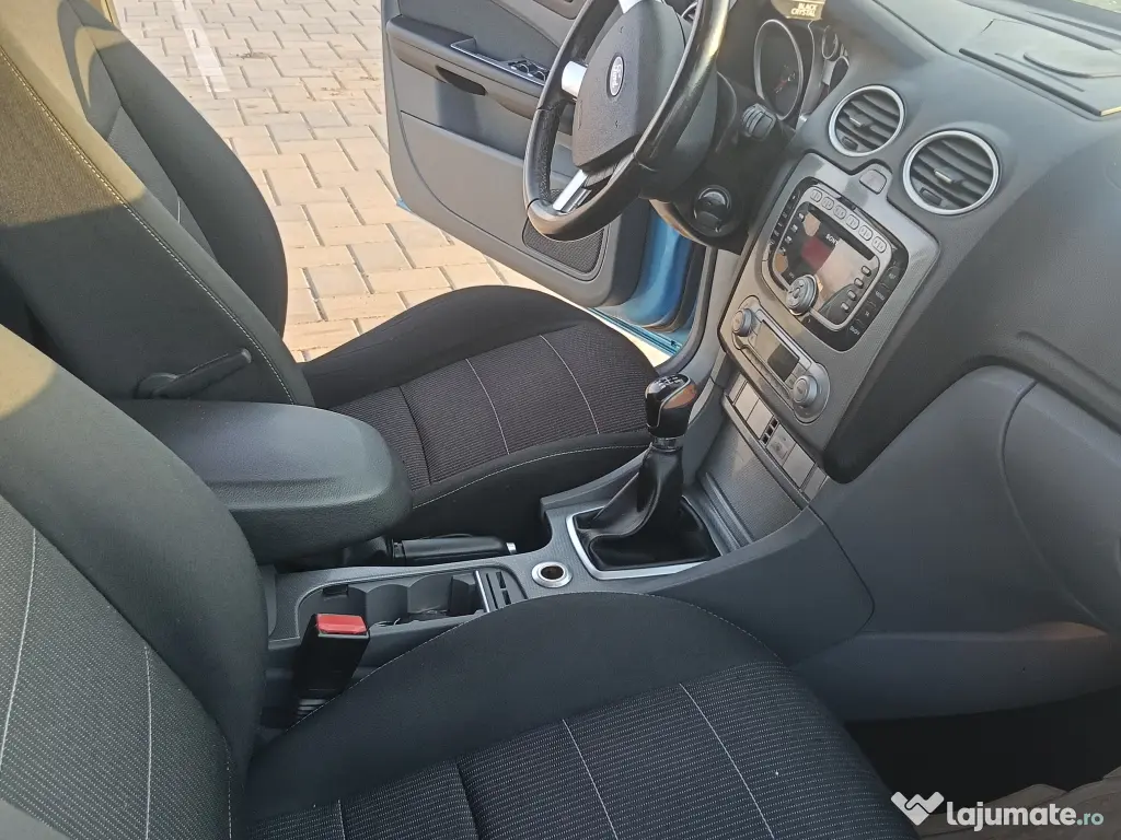 Mașină de vânzare!