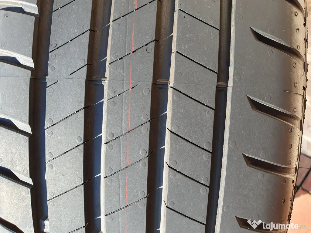 Vand 4 roti noi cauciucuri de vara ford kuga 225/65/17