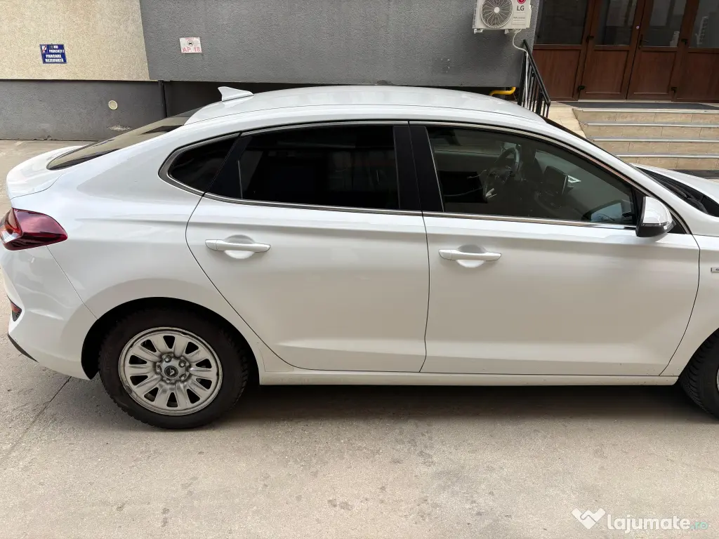 Hyundai I30 Fastback 1.5T-GDI-160CP-Versiunea Highway