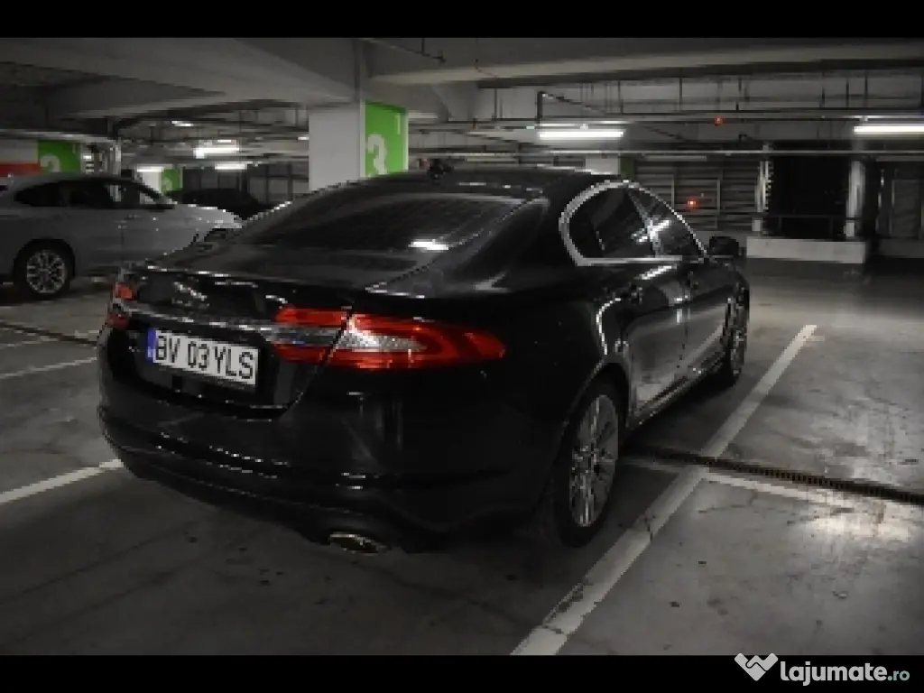 jaguar XF