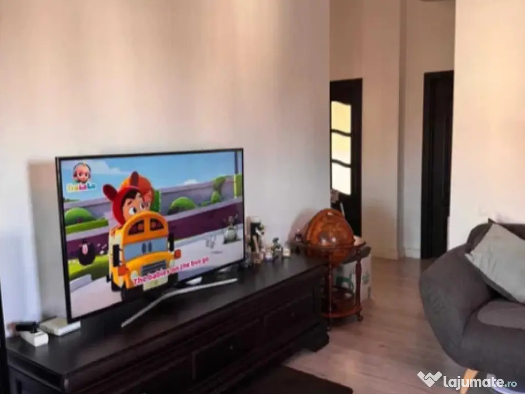Apartament 2 camere, decomandat - zona Sanpetru