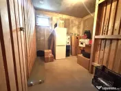 De | 3 camere decomandat, parcare si boxa 