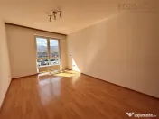 De | 3 camere decomandat, parcare si boxa 