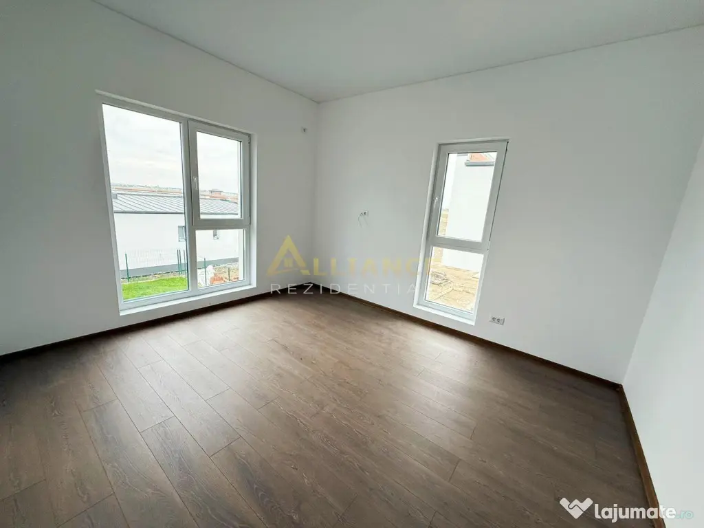 Vila cu 4 camere #238;n ansamblu rezidential exclusiv - Comu