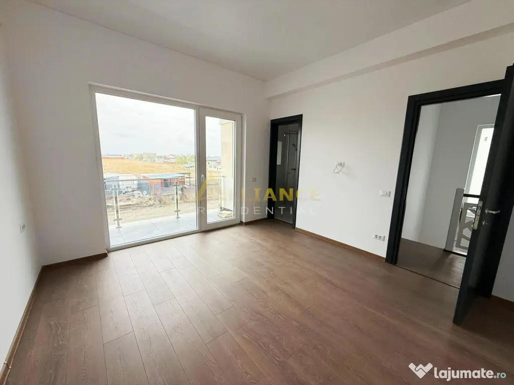 Vila cu 4 camere #238;n ansamblu rezidential exclusiv - Comu