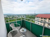 PET Friendly Prima , vedere spectaculoasa catre munti, Garii 