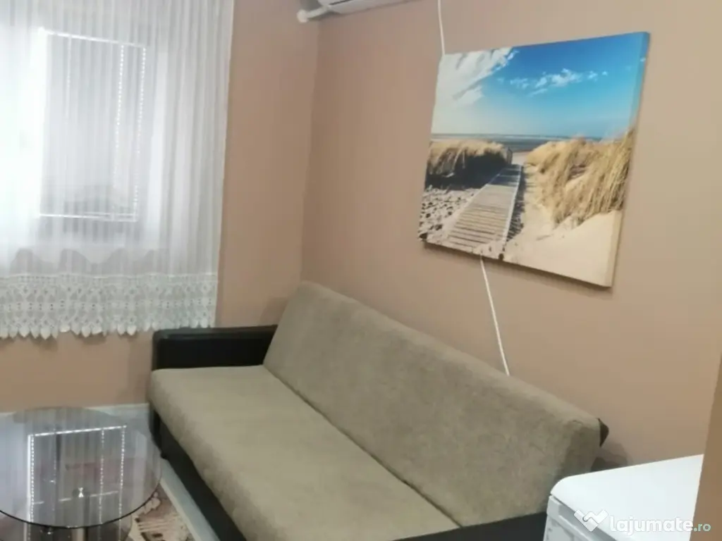 Garsonieră complet mobilată – gata de mutare