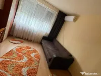 garsoniera de inchiriat 