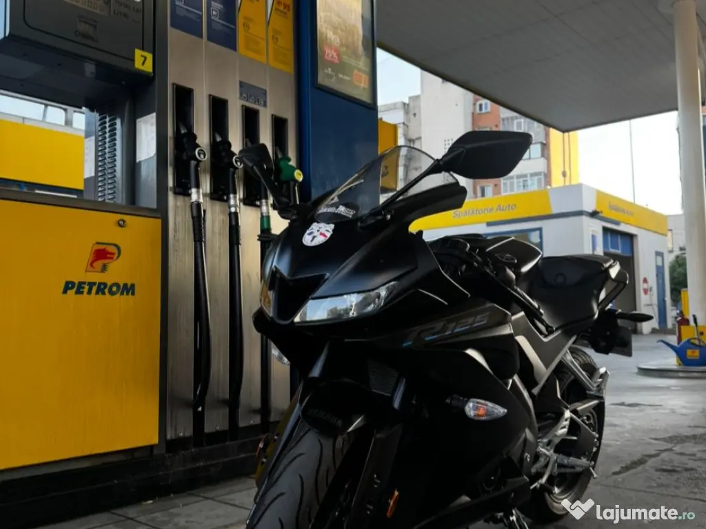 Motocicletă Yamaha YZF125