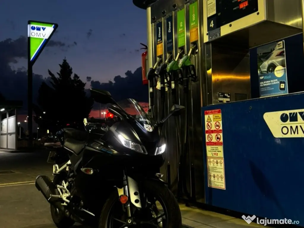 Motocicletă Yamaha YZF125