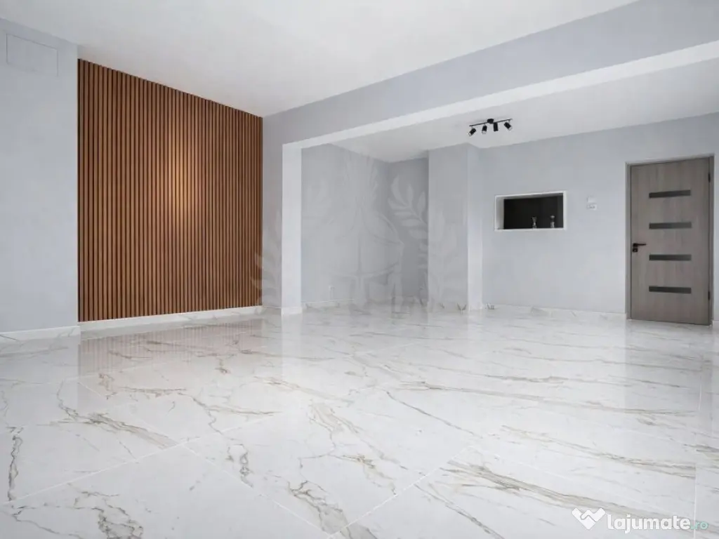 SPATIU COMERCIAL//ZONA BARAOLT VEST