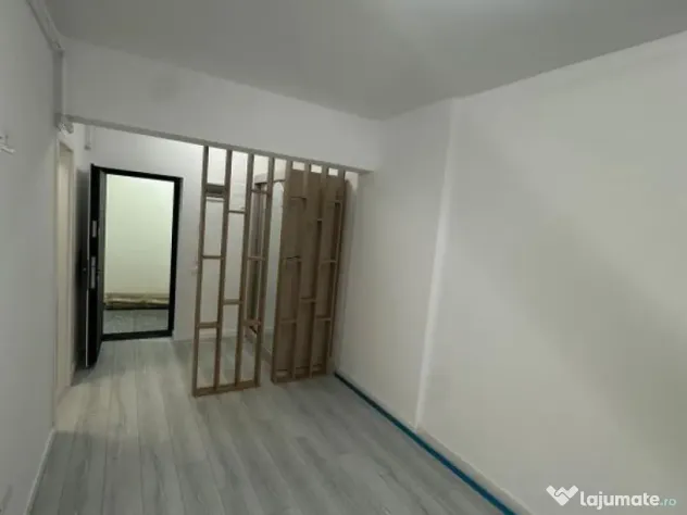 Garsoniera de inchiriat la 7 minute de metrou Berceni