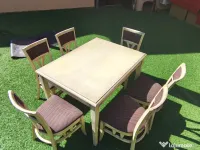 Scaun lemn masiv si masa patru persoane 