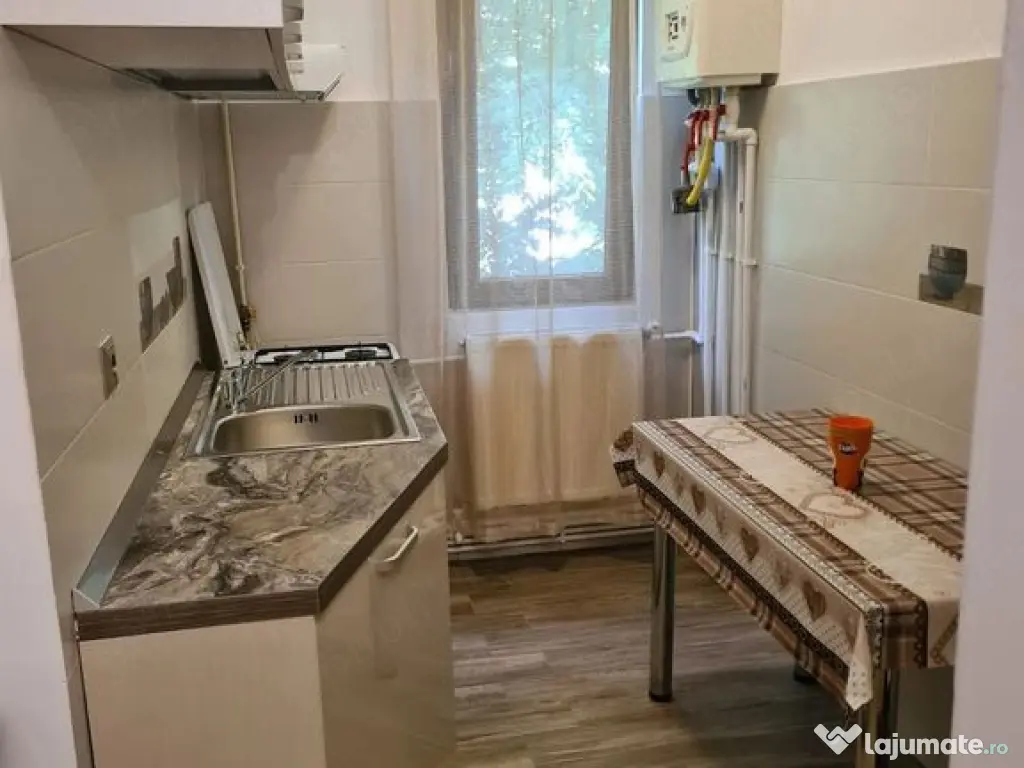 De inchiriat apartament cu 2 camere Micro 19, 324 euro