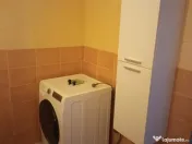 Ap 2 decomandat, mobilat si utilat, parcare zona Florilor, Floresti 