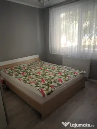 Ap 2 decomandat, mobilat si utilat, parcare zona Florilor, Floresti 