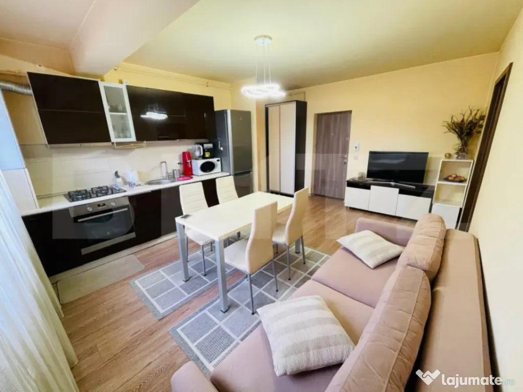 Apartament 3 camere, zona Stejarului, cu parcare