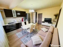 Apartament 3 camere, zona Stejarului, cu parcare