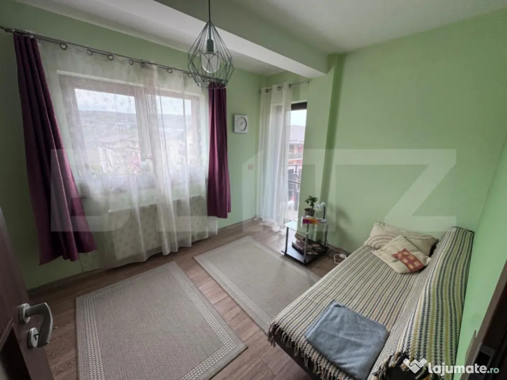 Apartament 3 camere, zona Stejarului, cu parcare