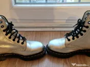 Dr. Martens Pascal Met argintii, marimea 36 EU, piele naturala 