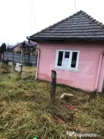 Casa de vanzare, 2 camere 80 mp + teren de 324 mp - Voinicen