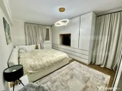 Penthouse spectaculos,85 mp utili,3 camere,2 Terase,zona Cen 