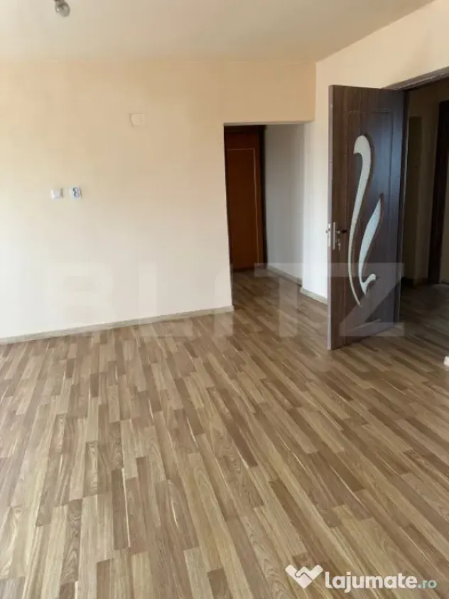 Casa P+M, 85 mp utili si 1480 mp teren, in Bradesti!