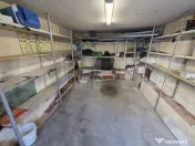 Apartament de vânzare compartimentat cu 3 camere 