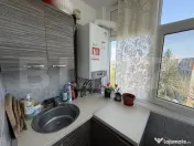 Apartament 3 camere decomandat , zona 23 August 