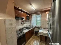 Apartament 3 camere decomandat, 48 mp, zona Botizului