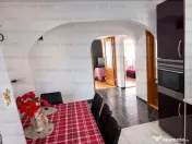 Apartament 4 camere, decomandat - zona Noua 