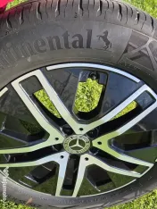 Vând set jantă+ anvelopă Mercedes 